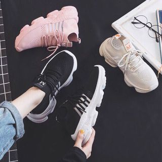 Giày btaaa nhiều màu