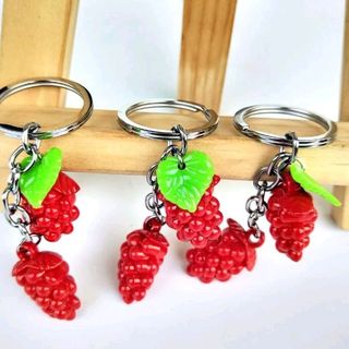 móc khóa nho đỏ