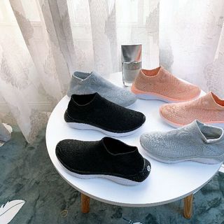 Giày Slipon siêu nhẹ dễ đi siêu bền