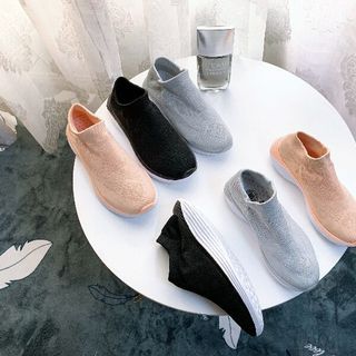 Giày Slipon siêu nhẹ dễ đi siêu bền