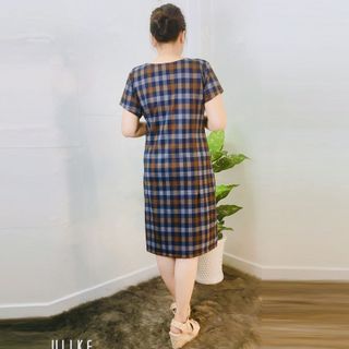 Đầm Suông Họa Tiết Caro Cổ Tròn Dây Kéo