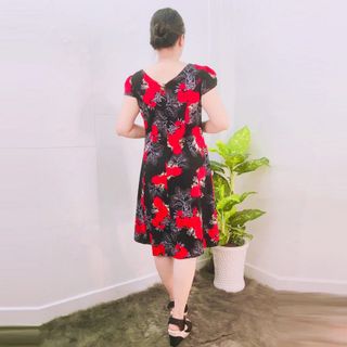 Đầm Thun Thái In Hoa Đỏ Nền Đen Tay Con