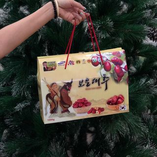 TÁO ĐỎ SẤY KHÔ HÀN QUỐC HỘP 1KG CAO CẤP MẪU MỚI NHẤT NĂM 2019