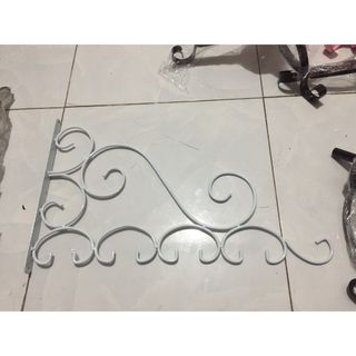 Móc treo quần áo cưới số 9 màu trắng sơn tĩnh sét