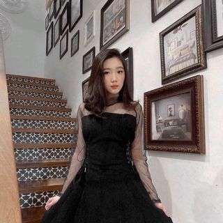 đầm đen da lộn