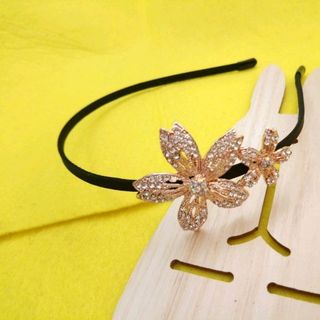 cài tóc thời trang đẹp hơn hình