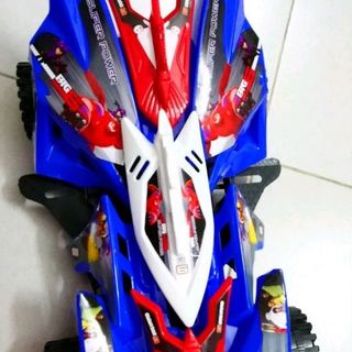 Xe nhựa đồ chơi lớn