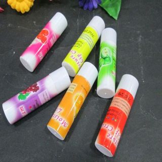 sỉ son dưỡng có màu mùi hương trái cây tô lên có màu hồng đẹp