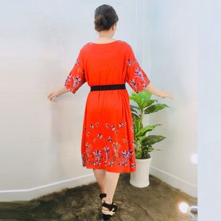 Đầm Đỏ Vải Lanh Đũi Cao Cấp Thêu Hoa