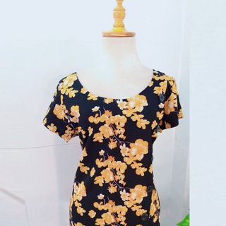 Đầm Suông Nút Kiểu Họa Tiết Hoa
