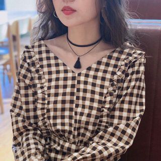 Áo cổ v cột nơ