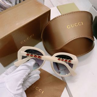 Kính mát model xịn