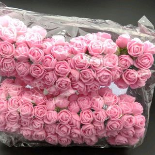 Hoa hồng mini màu y hình dùng trang trí tiệc cưới bỏ sỉ