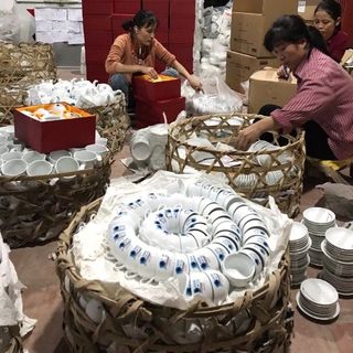 ấm chén in logo theo yêu cầu