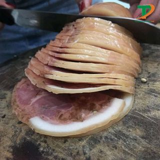 Giò bê Tứ Phương