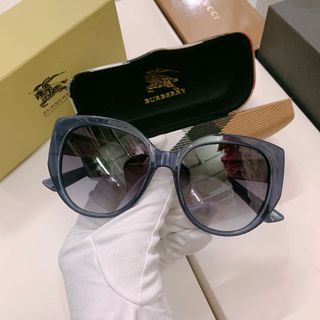 Kính mát hot đẹp