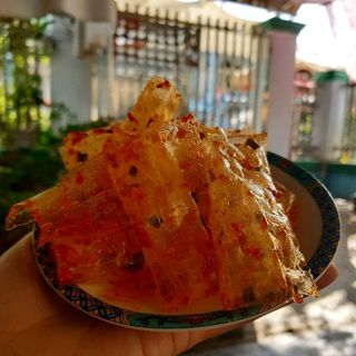 bánh tráng cuộn sate