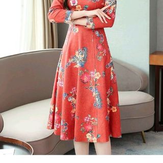 đầm da lộn họa tiết cao cấp