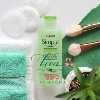 Nước Hoa Hồng Dành Cho Da Nhạy Cảm Simple Kind To Skin Soothing Facial Toner 200 mL