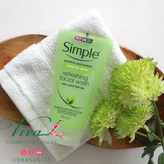 Gel Rửa Mặt Simple Kind To Skin Refreshing Facial Wash Gel 150 mL