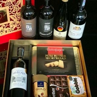 hộp quà tết 2020