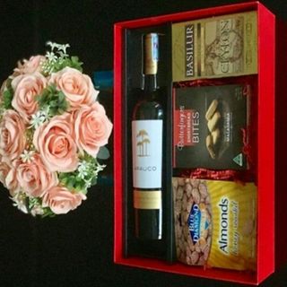 hộp quà tết 2020