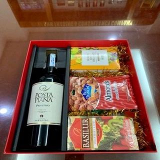 quà tết 2020 in tên công ty