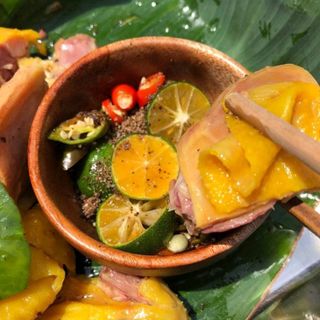 GÀ NỔ MUỐI TIÊU RỪNG