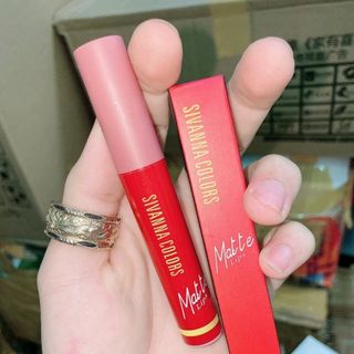 son lì màu đỏ tươi