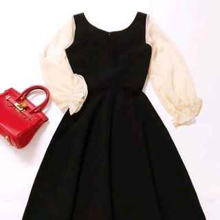 đầm dáng xòe tay voan