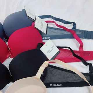 Áo lót su mút đúc dày có gọng CK02