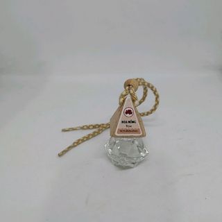 M01 Miễn phí ship toàn quốc Tinh dầu treo xe ô tô 20 mùi tự chon