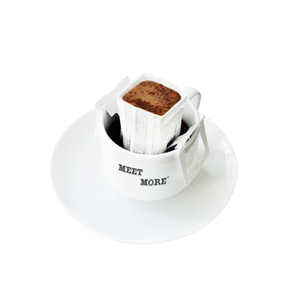 Cà phê Robusta Arabica phin giấy Meet More 150g Hộp 10 Gói