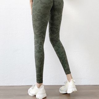 Quần tập dài dệt rằn ri