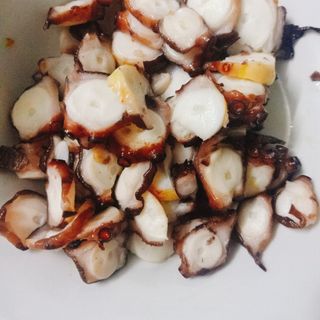Bạch tuộc khổng lồ