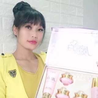 bộ mỹ phẩm kem hoàng cung màu hồng danxuenilan