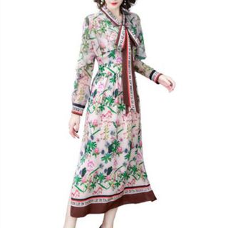 Đầm Xòe Họa Tiết Cao Cấp SV1