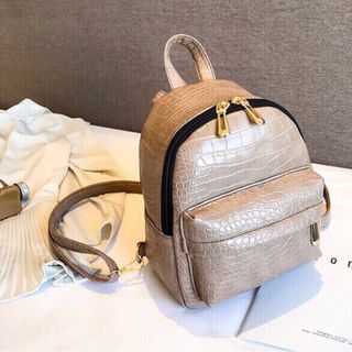 Balô form cứng qc