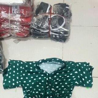 đầm chấm bi cho bé cát hàn