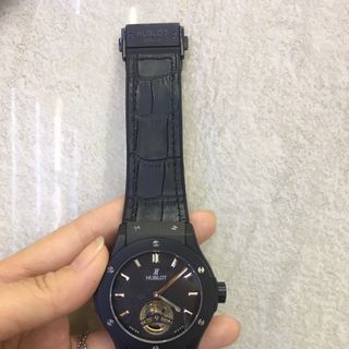 Hublot Classic Lộ Cơ