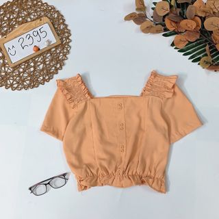 Áo nút Vai bo thun xinh lắm