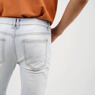 Quần jean nam màu xanh sáng rách CELEB 9A01