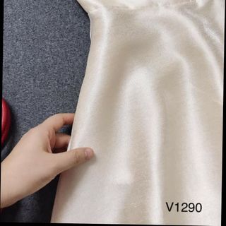 Đầm thiết kế dáng xòe trơn