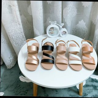 Giày Sandal xuồng da
siêu nhẹ thoải mái khi mang cực bền