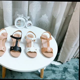 Giày Sandal xuồng da
siêu nhẹ thoải mái khi mang cực bền