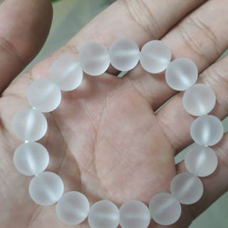 vòng đá thạch anh trắng nhám