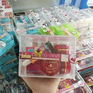 Kem trị nám tàn nhang yanhee Thái Lan bộ đỏ