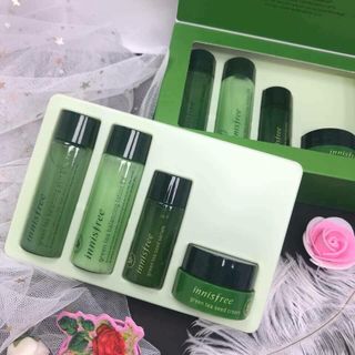 Set dưỡng da 4 món trà xanh