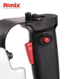 Máy đục Ronix 2807 900W 17mm