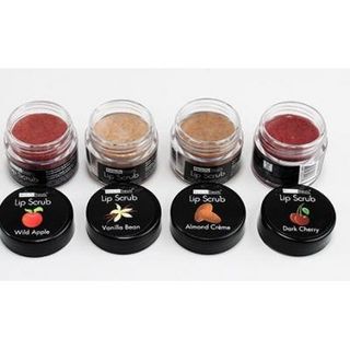 TẨY DA CHẾT MÔI BEAUTY TREATS LIP SCRUB